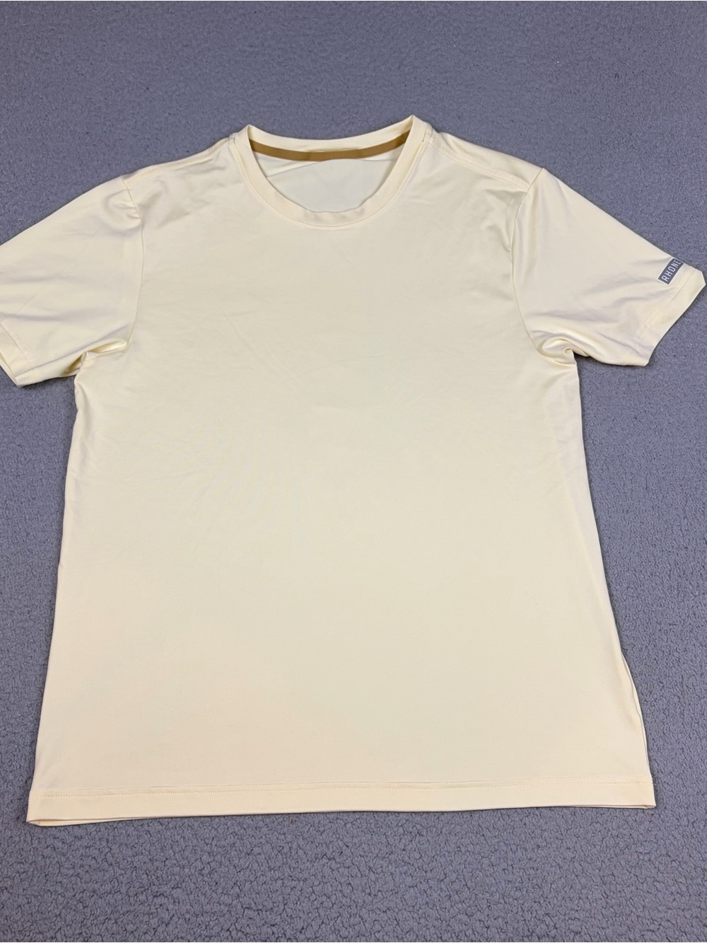 RHONE Performance T Shirt Men's Medium Light Yellow Crew Neck Tee Stretch Gym